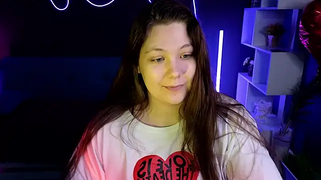 Snapshot of DjennaPalme chatting on March 5, 2025, 8:32 am DjennaPalme online show from March 5, 2025, 8:32 am