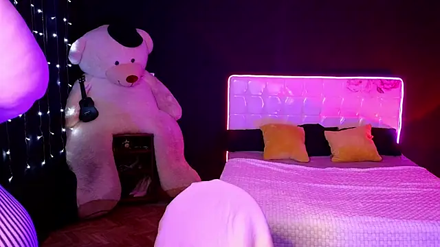 Snapshot of DjennaPalme chatting on November 10, 2025, 2:54 am DjennaPalme online show from November 10, 2025, 2:54 am