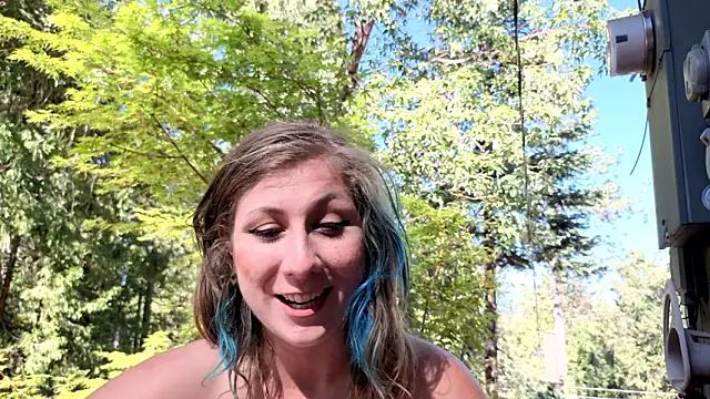 Snapshot of shy_college_girl chatting on March 23, 2026, 10:36 pm shy college girl online show from March 23, 2026, 10:36 pm