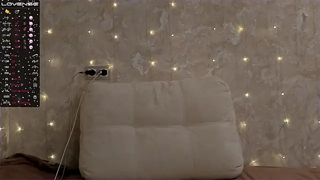 Snapshot of EvaSileZ chatting on January 10, 2026, 6:37 am EvaSileZ online show from January 10, 2026, 6:37 am