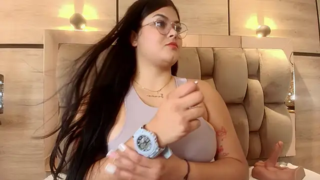 im mou  online show from October 25, 2025, 12:56 pm