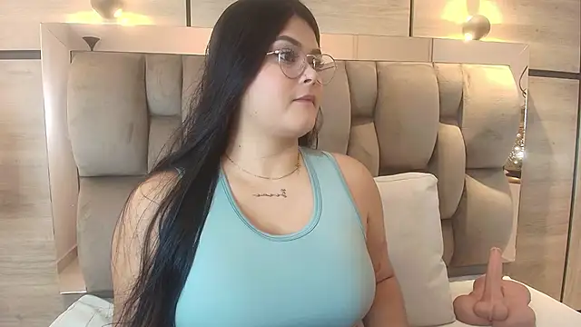 im mou  online show from November 27, 2025, 12:07 pm