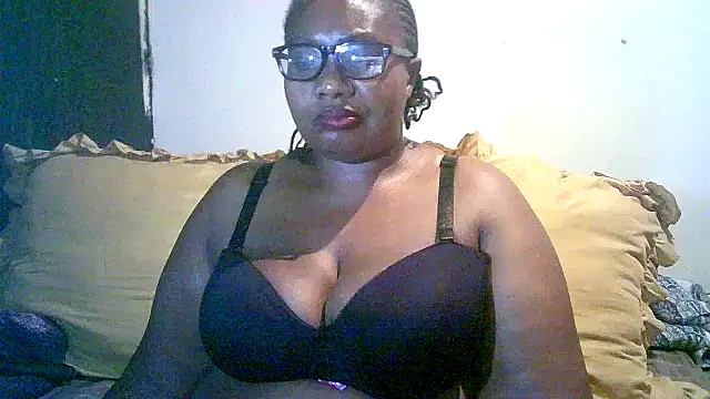 YELLOW BONE online show from November 8, 2025, 9:13 pm