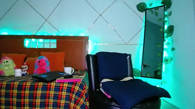 dann big online show from January 31, 2025, 8:01 pm