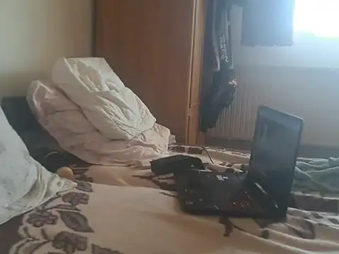 dilosan12345 online show from March 7, 2025, 1:40 pm