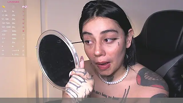 Snapshot of val_bardot chatting on February 18, 2026, 7:04 am val bardot online show from February 18, 2026, 7:04 am