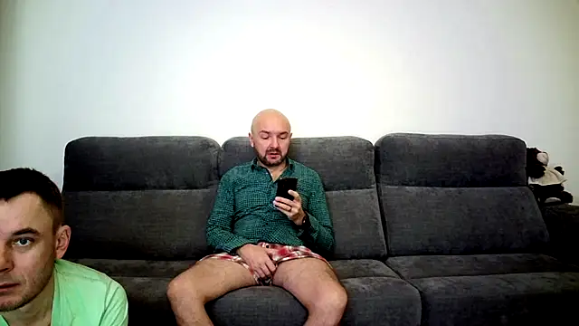 Snapshot of Alex_Tobey chatting on December 16, 2024, 5:06 am Alex Tobey online show from December 16, 2024, 5:06 am