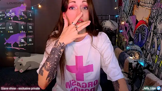 ServantBrook online show from November 20, 2025, 4:23 am