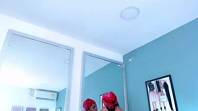 TaylorEvanss online show from March 8, 2025, 12:09 pm