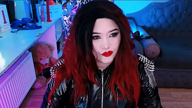 wickedxqueen online show from February 17, 2025, 4:31 am