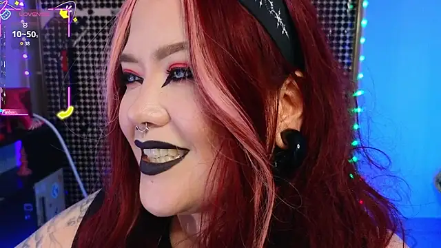 wickedxqueen online show from July 14, 2026, 7:52 pm