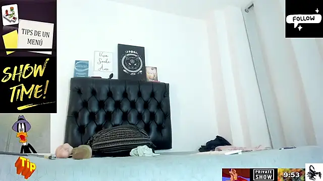 Snapshot of JohanyLatino chatting on March 8, 2025, 3:24 pm JohanyLatino online show from March 8, 2025, 3:24 pm