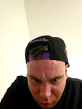 Snapshot of ACABFTP chatting on September 28, 2025, 6:13 pm ACABFTP online show from September 28, 2025, 6:13 pm