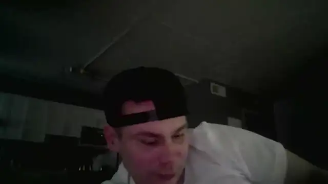 Snapshot of ACABFTP chatting on December 17, 2025, 8:04 pm ACABFTP online show from December 17, 2025, 8:04 pm