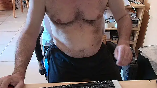 Snapshot of angelgarcia269 chatting on February 10, 2026, 1:26 pm angelgarcia269 online show from February 10, 2026, 1:26 pm