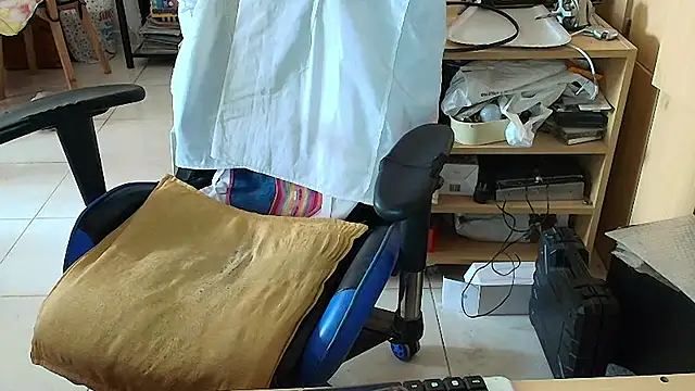 Snapshot of angelgarcia269 chatting on February 12, 2026, 1:50 pm angelgarcia269 online show from February 12, 2026, 1:50 pm