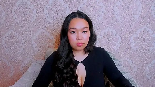 Snapshot of Kris_top_Lee chatting on April 10, 2026, 6:18 am Kris top Lee online show from April 10, 2026, 6:18 am