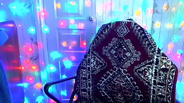 Ladywinter online show from February 13, 2025, 7:21 pm