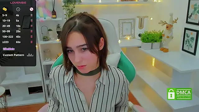  Eliizabeth  online show from January 6, 2025, 12:59 am