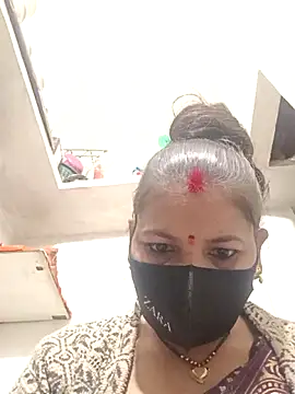 Riyaa-Devi online show from December 21, 2025, 5:42 pm