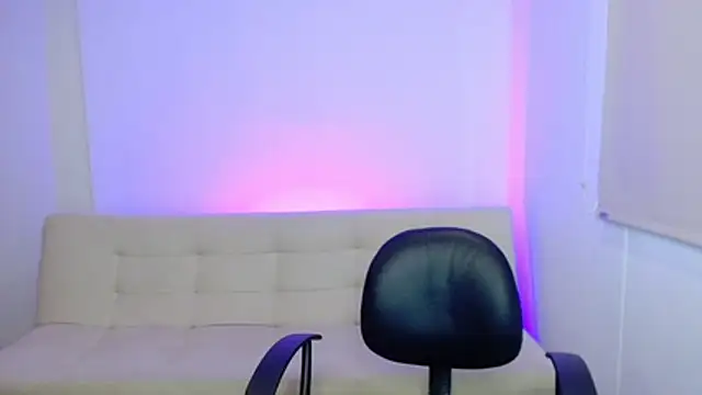 Snapshot of adrian_morelly chatting on February 14, 2026, 7:43 pm adrian morelly online show from February 14, 2026, 7:43 pm