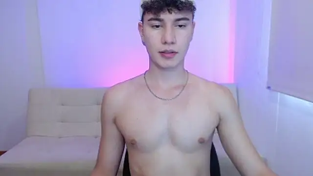 Snapshot of adrian_morelly chatting on May 7, 2026, 7:41 pm adrian morelly online show from May 7, 2026, 7:41 pm