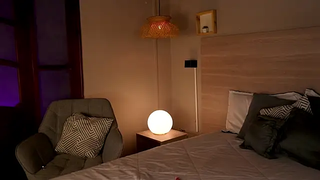 Snapshot of lua_ferch__ chatting on November 19, 2025, 1:11 pm lua ferch online show from November 19, 2025, 1:11 pm