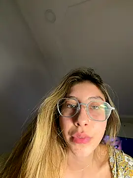 Snapshot of lua_ferch__ chatting on November 23, 2025, 6:30 pm lua ferch online show from November 23, 2025, 6:30 pm