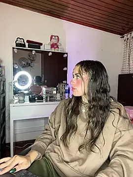 Snapshot of Natalia_Suarez chatting on March 7, 2025, 3:40 am Natalia Suarez online show from March 7, 2025, 3:40 am