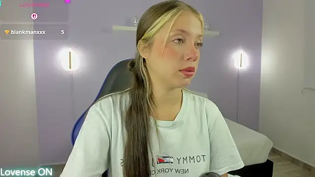 Snapshot of nataly_rodri chatting on June 28, 2026, 2:17 am nataly rodri online show from June 28, 2026, 2:17 am
