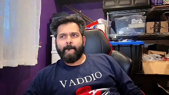 Sakhtlaundaz online show from November 23, 2025, 9:47 pm