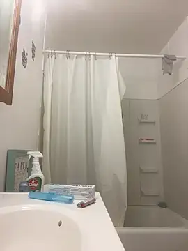 Snapshot of BD2LONG chatting on February 28, 2025, 6:21 am BD2LONG online show from February 28, 2025, 6:21 am