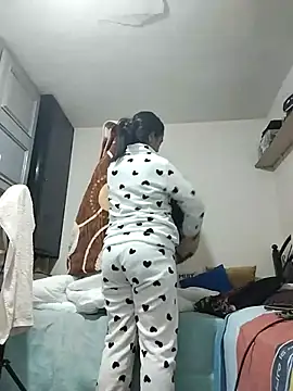 lolo890 online show from December 19, 2025, 2:35 pm