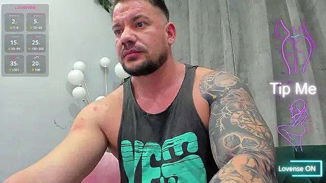 musclemonster31 online show from March 3, 2025, 9:05 pm
