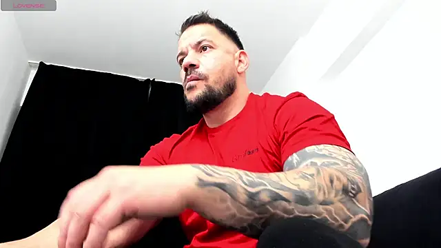 musclemonster31 online show from October 15, 2025, 11:54 am