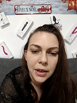 Snapshot of LEAsquirt91 chatting on December 16, 2025, 10:31 am LEAsquirt91 online show from December 16, 2025, 10:31 am