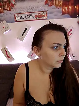 Snapshot of LEAsquirt91 chatting on December 18, 2025, 5:30 pm LEAsquirt91 online show from December 18, 2025, 5:30 pm