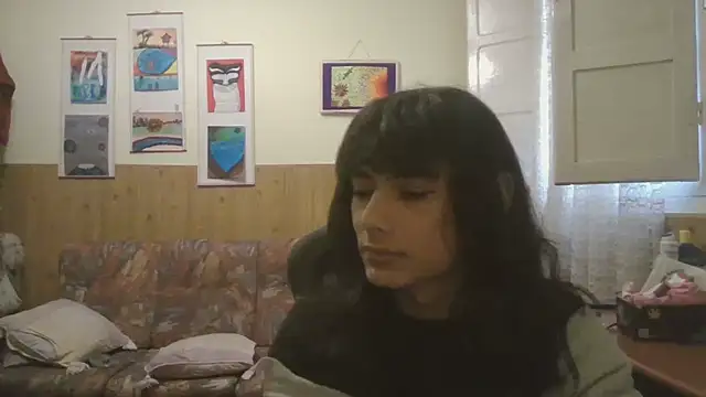 Snapshot of calliemaggotbone chatting on November 14, 2025, 4:17 pm calliemaggotbone online show from November 14, 2025, 4:17 pm