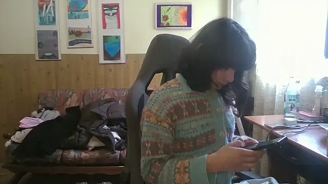 Snapshot of calliemaggotbone chatting on November 23, 2025, 11:43 am calliemaggotbone online show from November 23, 2025, 11:43 am