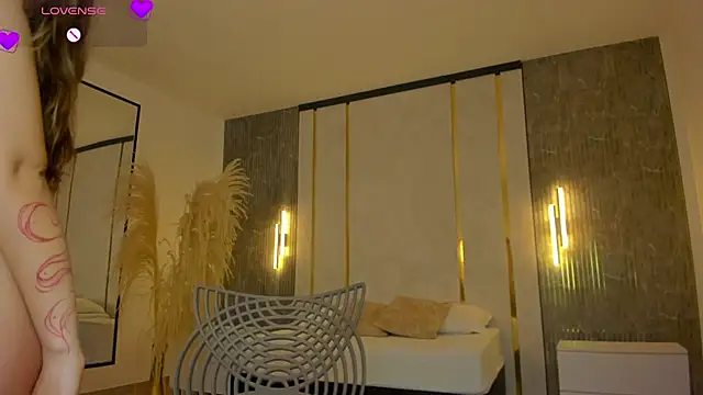 Snapshot of riley_sierra chatting on September 16, 2025, 12:50 pm riley sierra online show from September 16, 2025, 12:50 pm