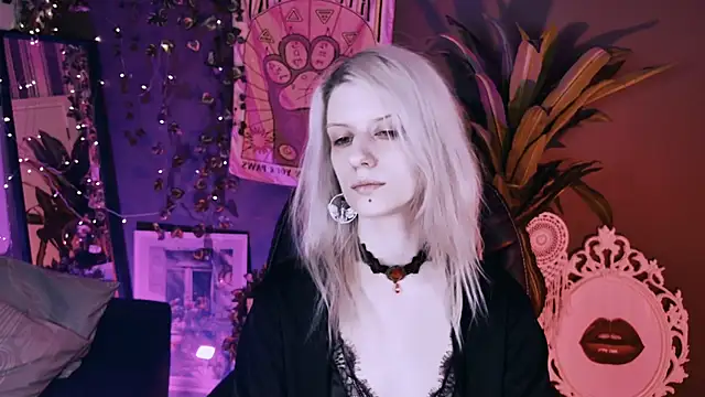 Noah ElmerX online show from March 25, 2026, 1:28 pm