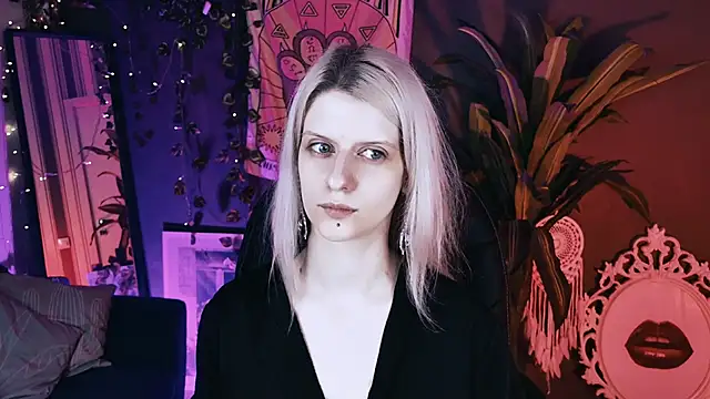 Noah ElmerX online show from June 17, 2026, 5:25 pm