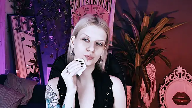 Noah ElmerX online show from July 14, 2026, 4:02 pm