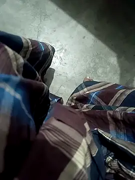 imrandidar22 online show from March 15, 2025, 8:43 pm