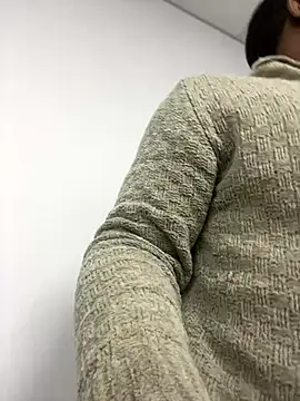 YesTheSexiest online show from October 14, 2025, 8:59 am