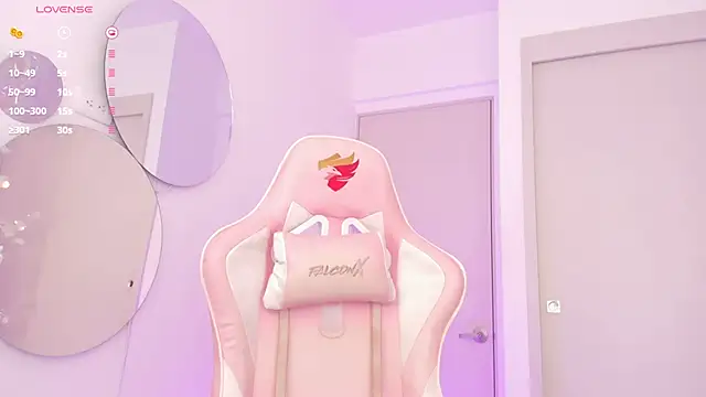 Snapshot of mia_yourmommy chatting on February 26, 2025, 3:41 pm mia yourmommy online show from February 26, 2025, 3:41 pm