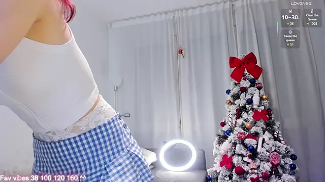 Snapshot of elizziMeiko__ chatting on December 19, 2025, 4:52 am elizziMeiko online show from December 19, 2025, 4:52 am