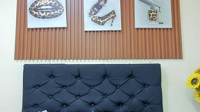 Cristale69 online show from February 28, 2026, 6:53 pm