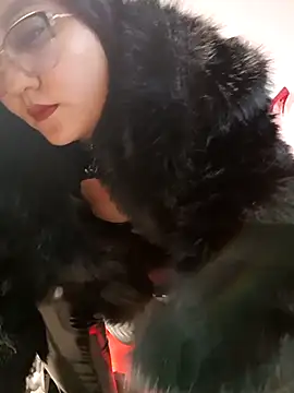 abbymora online show from February 7, 2026, 3:21 am