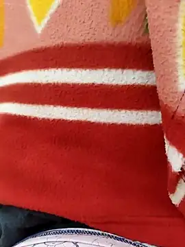 Snapshot of Horny_boy321 chatting on September 24, 2025, 8:34 pm Horny boy321 online show from September 24, 2025, 8:34 pm